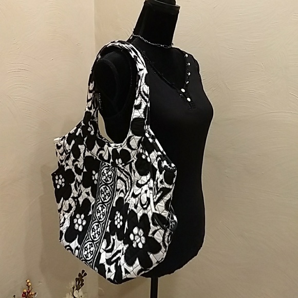 Apostrophe knitted black tank - Picture 4 of 5